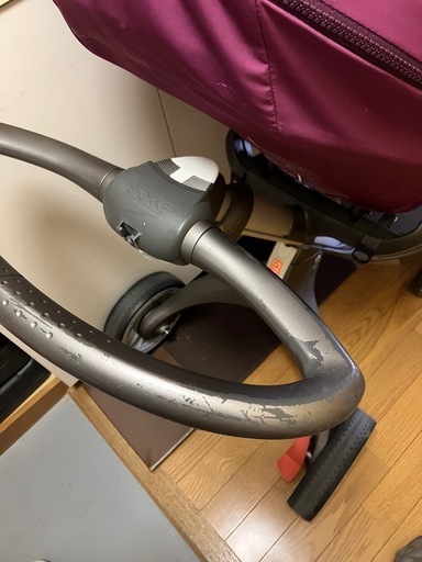 定価10万以上　STOKKE エクスプローリー　
