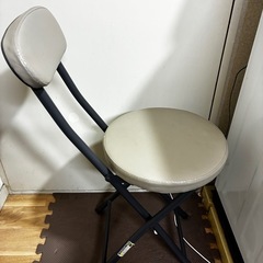 【今日か明日取引希望】　ニトリ　折り畳みイスの画像