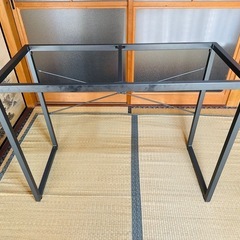 デスク　テーブルの画像