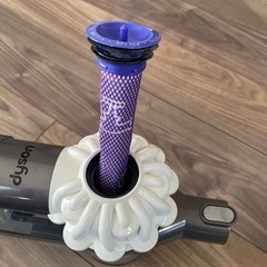 Dyson V6 cord-free コードレス掃除機　本体の画像