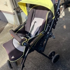 ベビーカーの画像