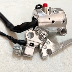 新品未使用　オートバイ用 ハンドルバースイッチ 始動スイッチ ２本　左右の画像