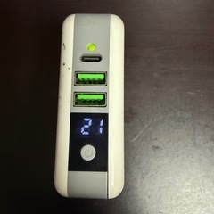 モバイルバッテリー(置くだけ充電対応)の画像