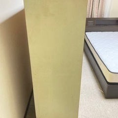 【引き取りに来れる方限定】6段タンス イエローの画像