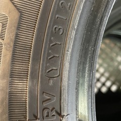 プロボックス等　スタッドレスタイヤ4本の画像