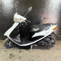 ★支払総額5.0万円★激安バイク続々入荷中！なんでも買い取ります！ スズキ アドレスV50 白 CA4BA 人気のアドレスV50！ 4ストインジェクション！ 集中キー！ 高年式！CA4BA型！の画像