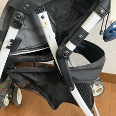 アップリカ  ベビーカー　カルーンエアABの画像