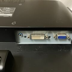 三菱電機は、19型ワイド液晶ディスプレイ「RDT193WM」の画像