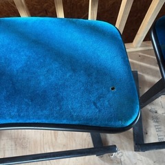 椅子　チェア　レトロ
の画像