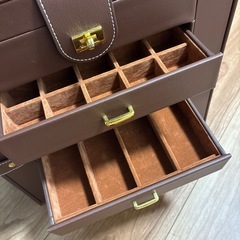 アクセサリーボックスの画像