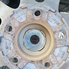 スタッドレス用に ブリヂストン15インチ5穴アルミホイールの画像