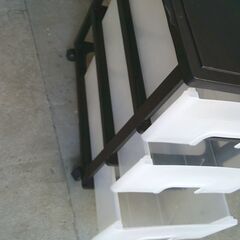 きれいな３段の収納ボックス「引き出し式」の画像