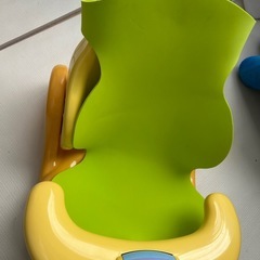 アップリカ　はじめてのお風呂から使えるバスチェアの画像