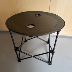 キャンプ　折りたたみラウンドテーブル　引き取り限定@品川区の画像