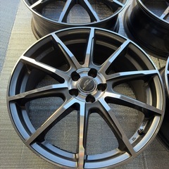  18インチ　アルミホイール　４本セット7j pcd 100 １本キズ大　の画像