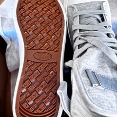 スニーカーの画像