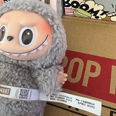 ラブブ グレーの画像