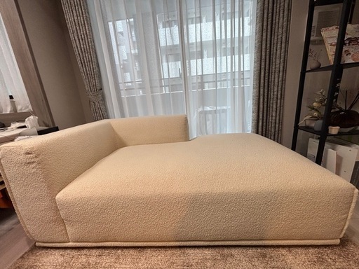 Francfranc ネーメカウチ2R ホワイト　ソファ　ブークレ　ボア素材