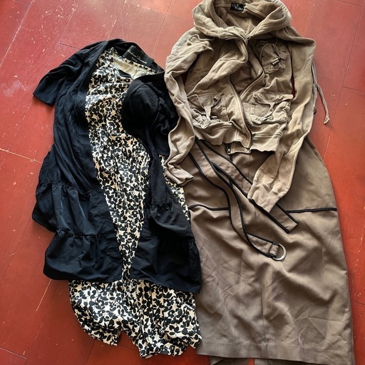 レディース　セットアップ