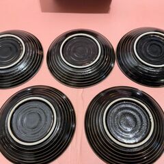 【新品/未使用】和モダン 黒釉陶器皿 16cm中皿5枚 和食プレート おしゃれ食器セット デザート・取り皿に最適の画像