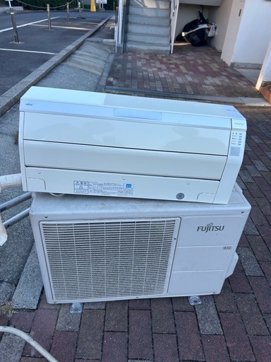 富士通♢﻿主に6畳♢﻿音声ガイド機能付き♢﻿空気清浄機能♢﻿スマートフォン対応