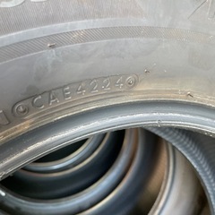 ほぼ新品に近い！４本セット１９５／６５Ｒ１５　ブリザックＶＲＸ２　２０２４年製　取り付け込み　セレナ　ヴォクシー　アクセラ　カローラなどに‼️の画像