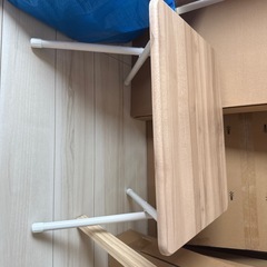 扇風機1台＋テーブル2台(小サイズ1台＋大サイズ2台)+手回し回転モップ3セットの画像