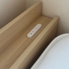 フロアベッド(セミダブル)の画像