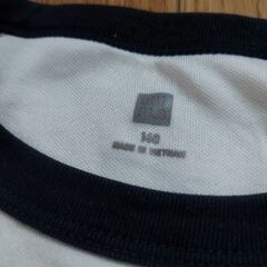 UNIQLO　Tシャツの画像