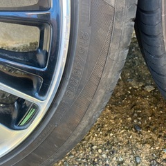 アルミタイヤ18インチの画像