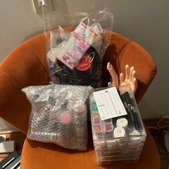 ネイルセット　椅子　空気清浄機の画像