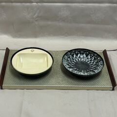 珍しい‼　昭和レトロ‼　鶴の形の煙草入れと灰皿‼の画像