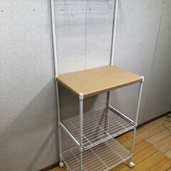 レンジ台 レンジラック キッチンラック 木目調 ホワイト スチールだな スライド棚 キャスター付 家電　88341-1-005の画像