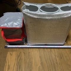 保冷バッグ2つの画像