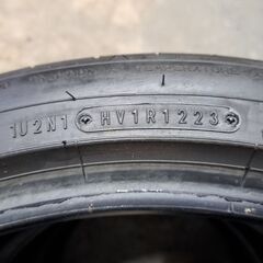 夏タイヤ　ファルケン　アゼニス FK520 235/40/19　4本　2023年製造の画像