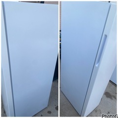 超お薦め品‼️2024年製🎄スリムAQUA冷凍庫(れいとうこ)105L(1122k)の画像