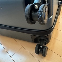 スーツケース 64L 1週間旅行の画像