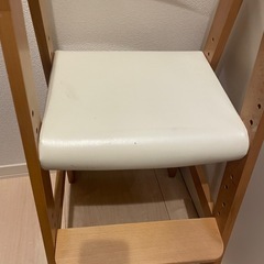 子ども用チェアの画像