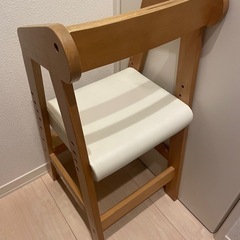 子ども用チェアの画像