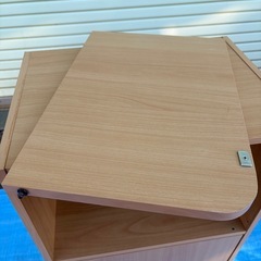 No.099扉付きカラーボックスの画像