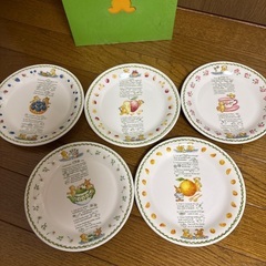 イラスト入りお皿の画像