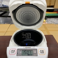 象印 マイコン炊飯ジャー NL-BE05 2022年製 のご紹介です！の画像