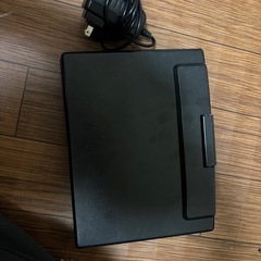 ジャンク　ポータブルDVDプレーヤーの画像
