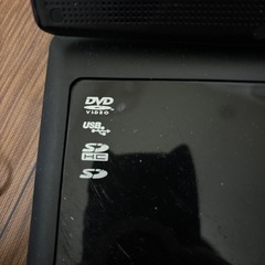 ジャンク　ポータブルDVDプレーヤーの画像