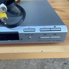 NO：5077  リモコン付❣️SONY CD／DVDプレーヤー‼️コンパクト超お買い得品❣️の画像