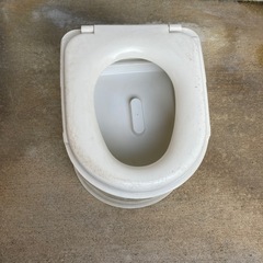 最終値下げ🔻11/29（土）まで　ポータブルトイレ　最終の画像