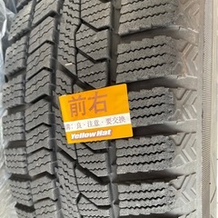 ホイール付きスタッドレスタイヤ4本の画像