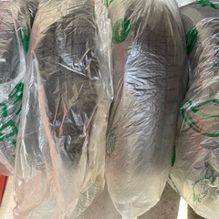 ホイール付きスタッドレスタイヤ4本の画像