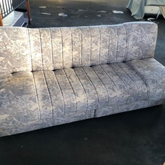 ソファーベッドの画像