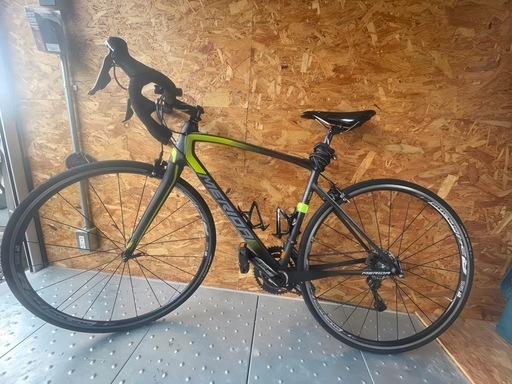 MERIDAフルカーボンロードバイク105 DTSWISS R24 Spline MERIDA カーボンロードバイク Shimano 105 DT SWISS R24 Spline (無最